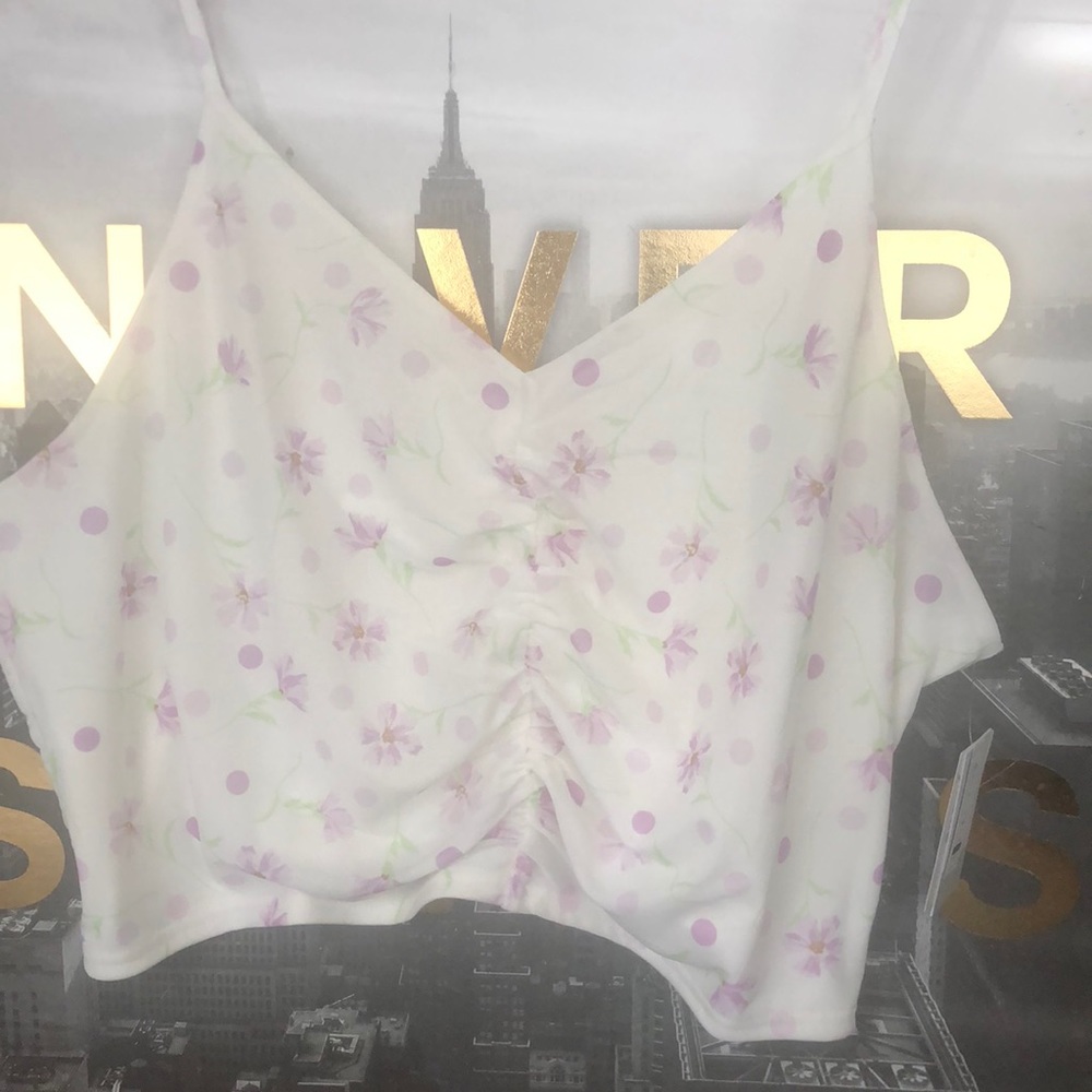 Crop top